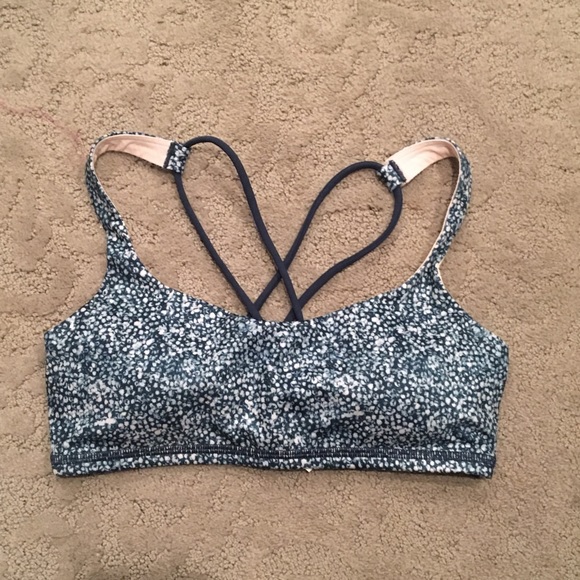 lululemon athletica Tops - Lululemon Sports Bra